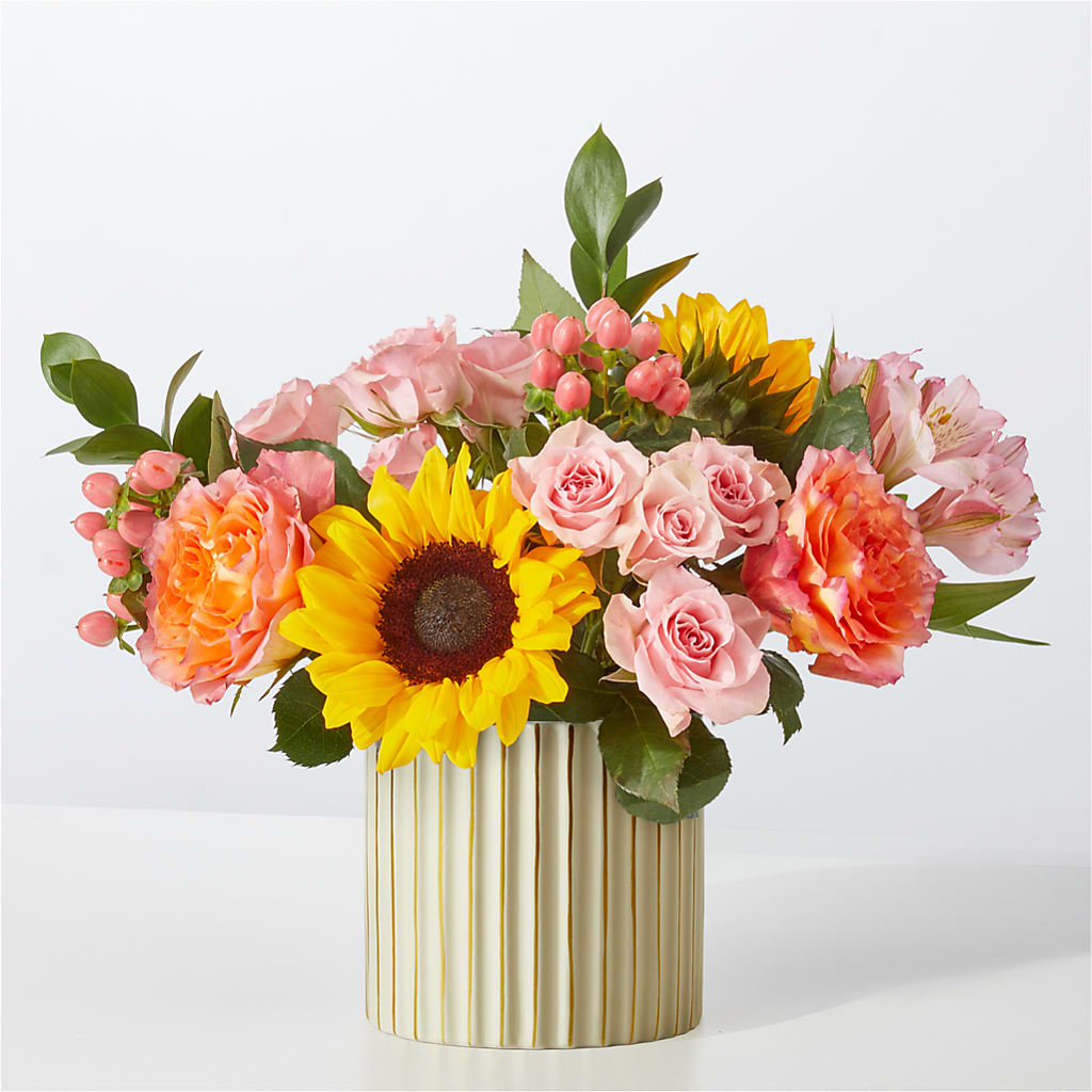 Sun's Out Bouquet – Ashland Floral Gardens Llc, Ashland OH