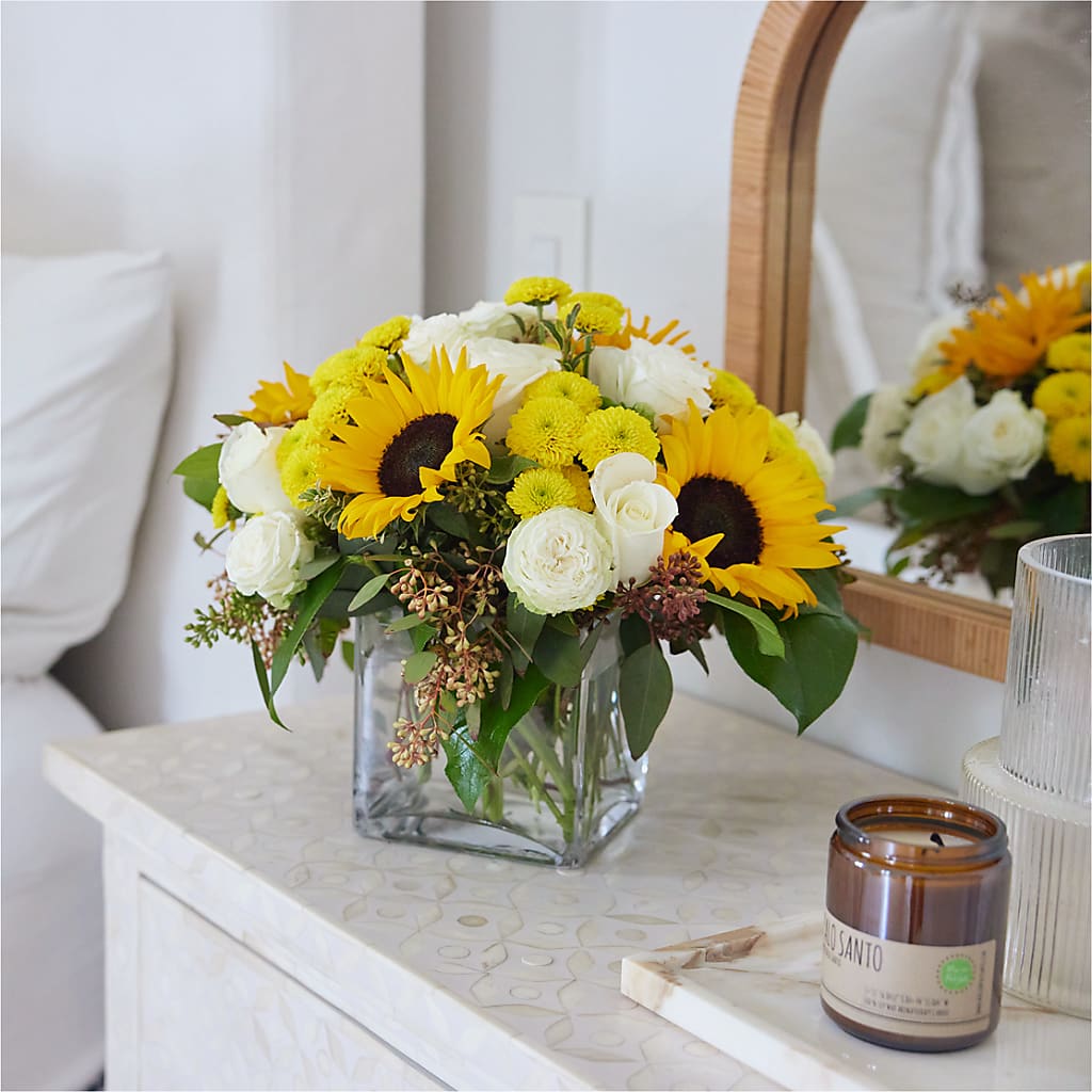 Luminous Morning Bouquet – Ashland Floral Gardens Llc, Ashland OH