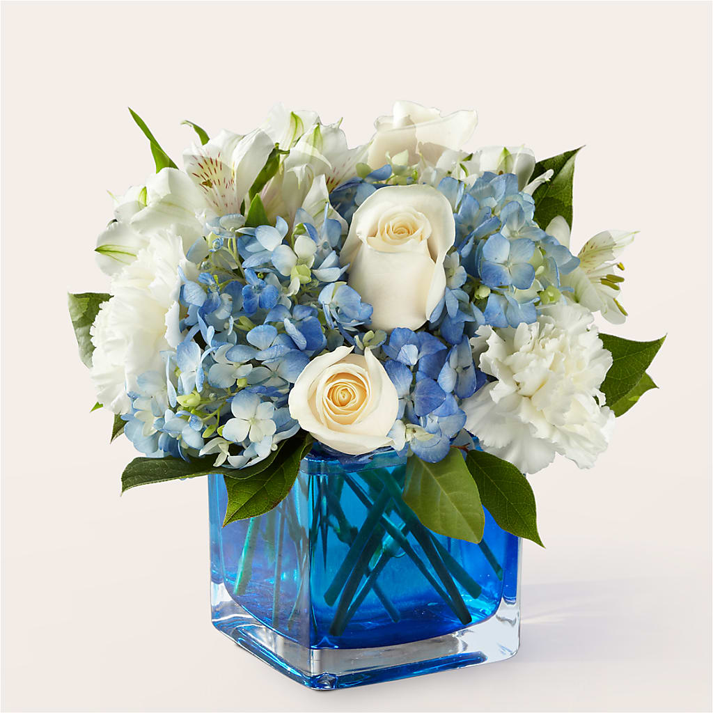 Soothing Waters Bouquet – Ashland Floral Gardens Llc, Ashland OH