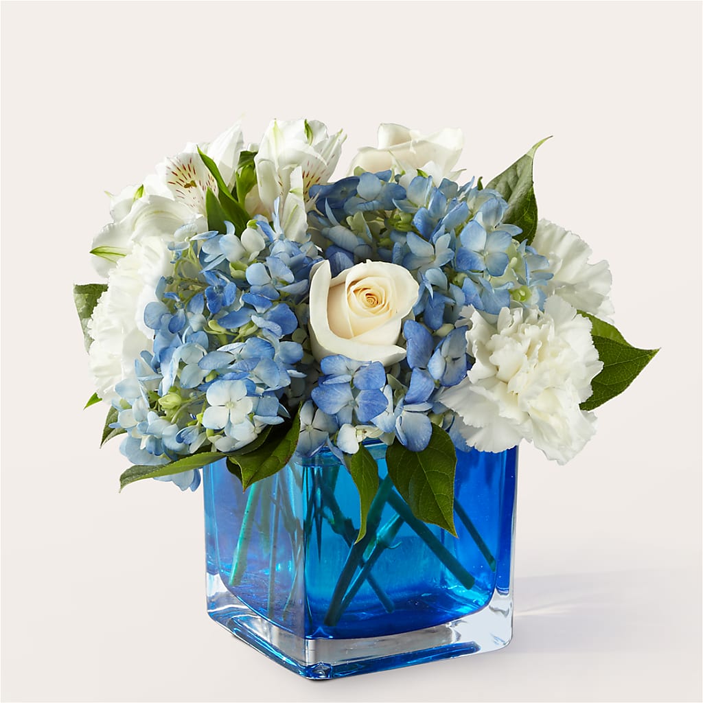 Soothing Waters Bouquet – Ashland Floral Gardens Llc, Ashland OH