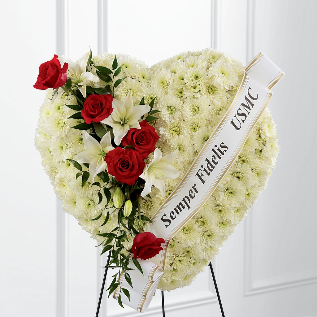Heartfelt Hero Standing Heart – Ashland Floral Gardens Llc, Ashland OH