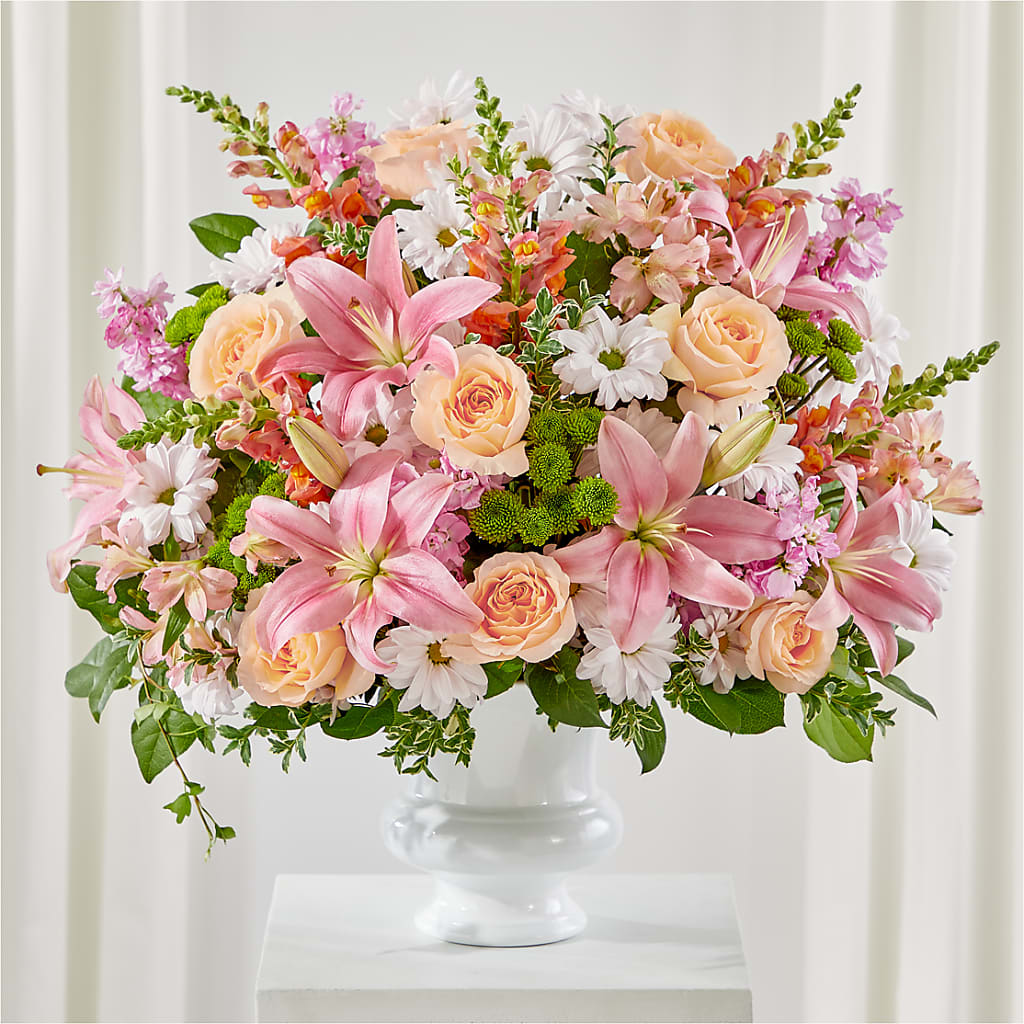 Heartfelt Gesture Urn Arrangement – Ashland Floral Gardens Llc, Ashland OH