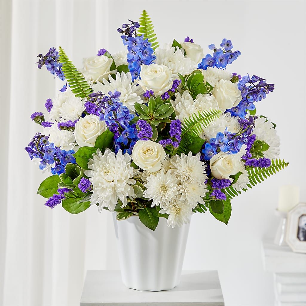 Hold Dear Tabletop Basket – Ashland Floral Gardens Llc, Ashland OH