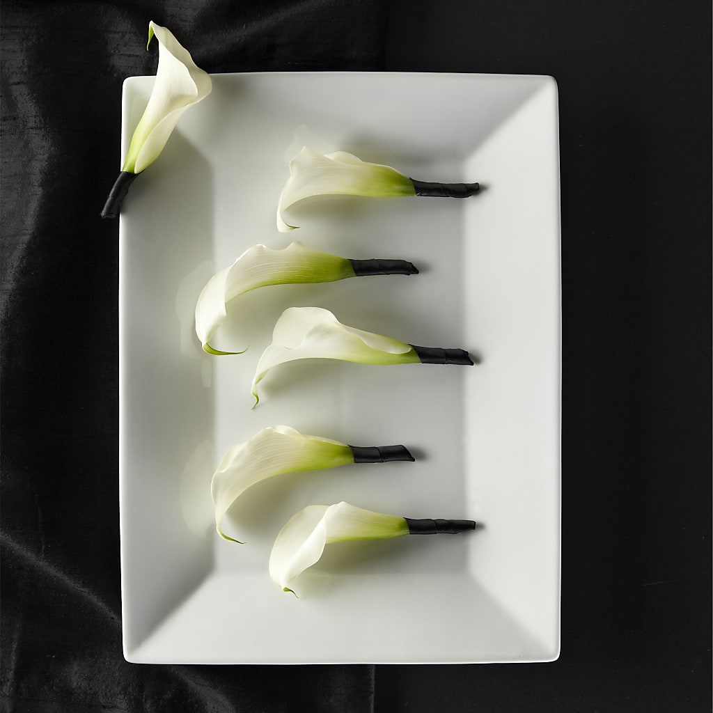 Calla Lily Promise Boutonniere – Ashland Floral Gardens Llc, Ashland OH