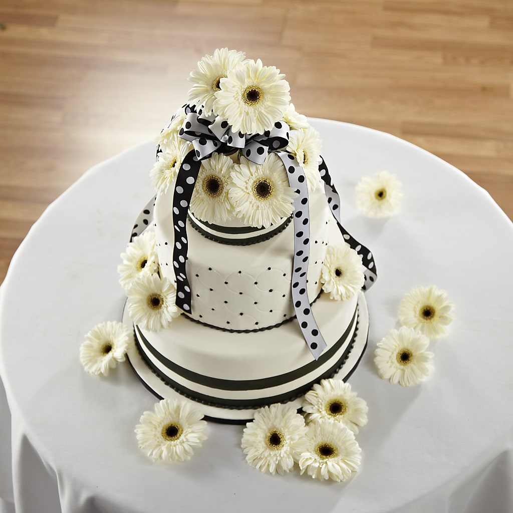 Simple Sophistication Cake Décor – Ashland Floral Gardens Llc, Ashland OH