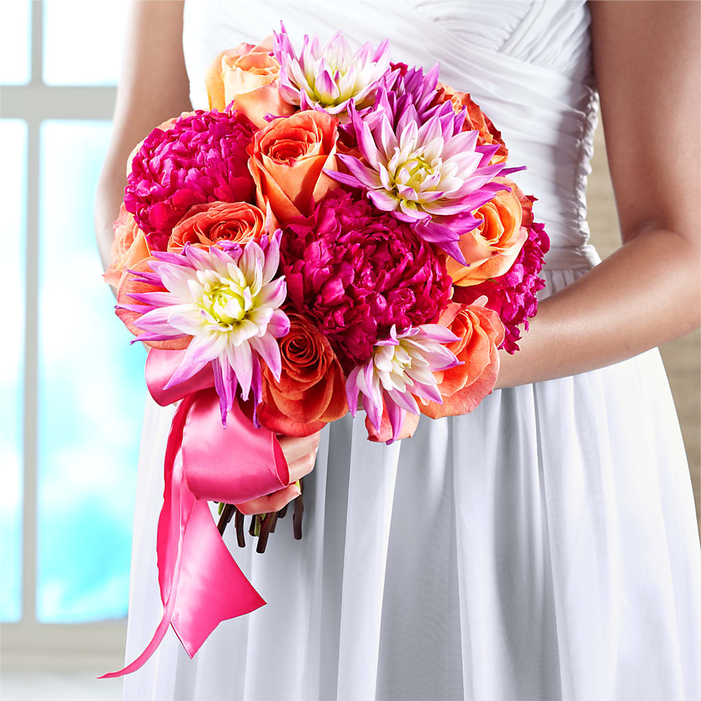 New Love Bouquet – Ashland Floral Gardens Llc, Ashland OH