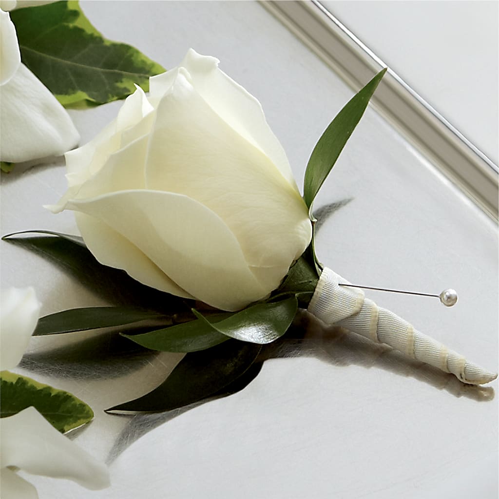 White Rose Boutonniere – Ashland Floral Gardens Llc, Ashland OH