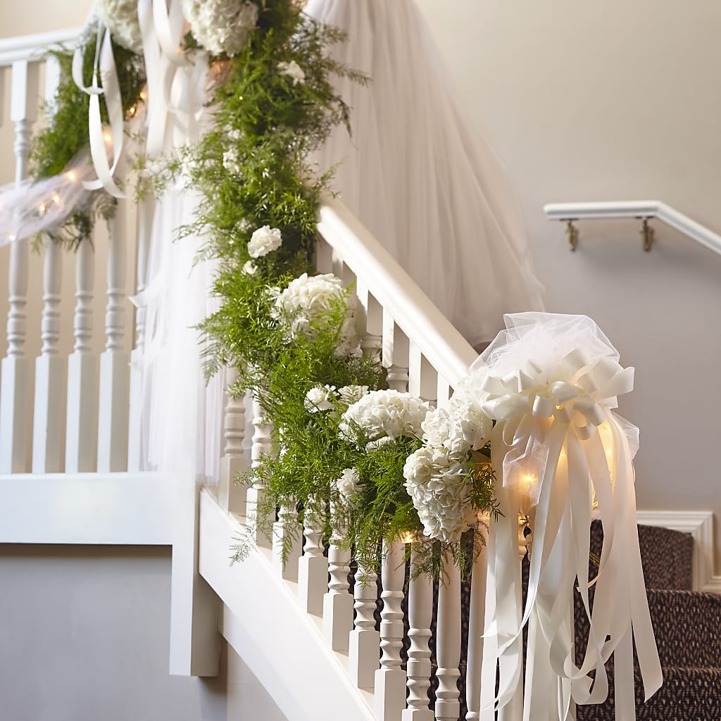 Champagne Dreams Garland – Ashland Floral Gardens Llc, Ashland OH
