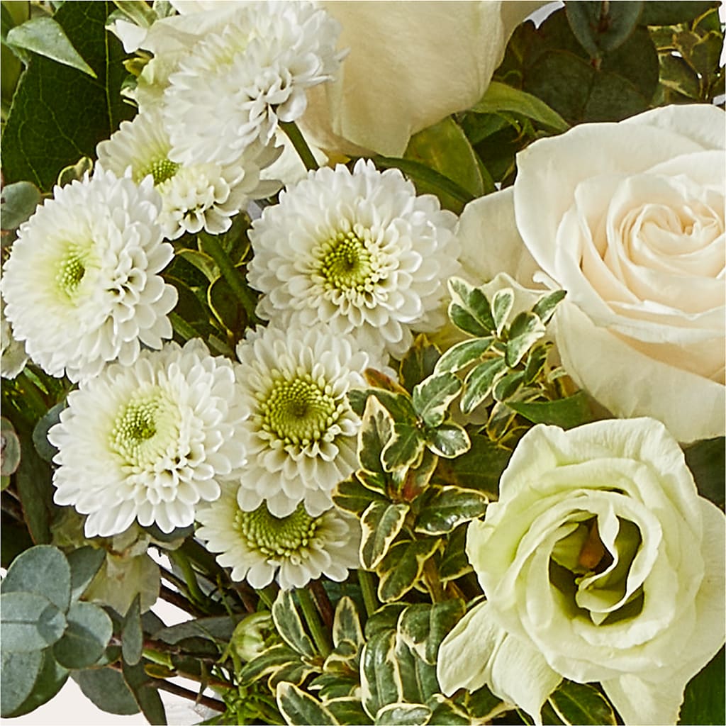 Cashmere Bouquet –  Ashland Floral Gardens Llc, Ashland OH