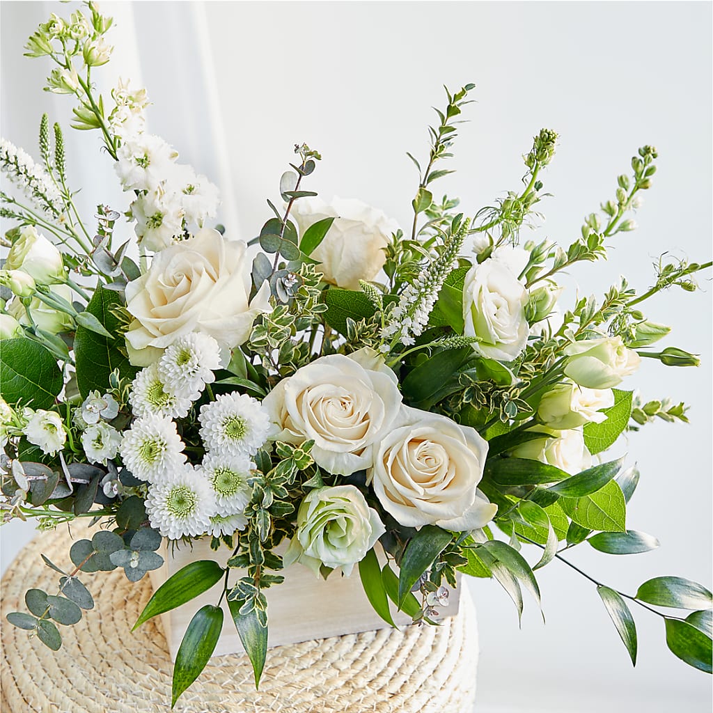 Cashmere Bouquet –  Ashland Floral Gardens Llc, Ashland OH