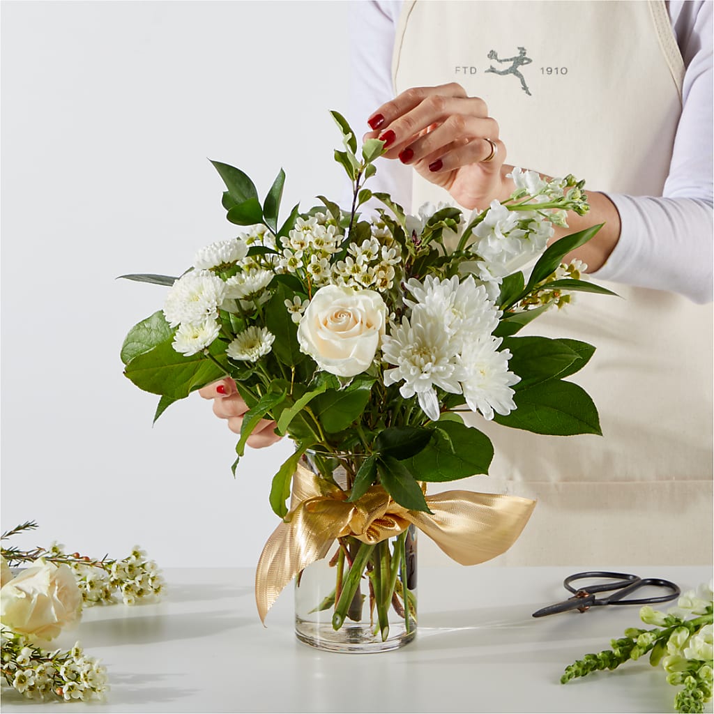 New Beginnings – A Florist Original –  Ashland Floral Gardens Llc, Ashland OH
