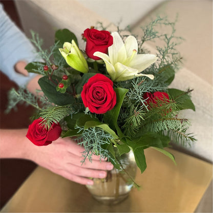 Glittering Lights Bouquet –  Ashland Floral Gardens Llc, Ashland OH