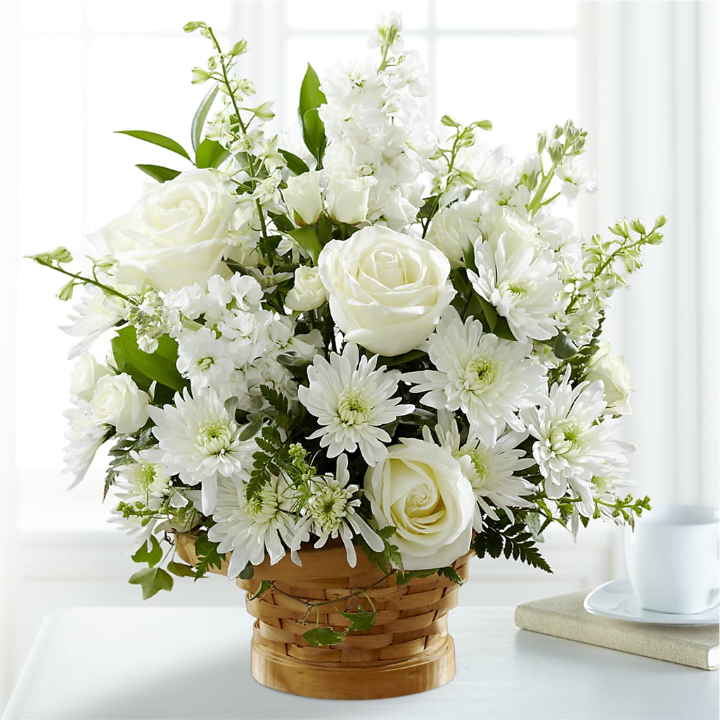 Heartfelt Condolences Arrangement –  Ashland Floral Gardens Llc, Ashland OH