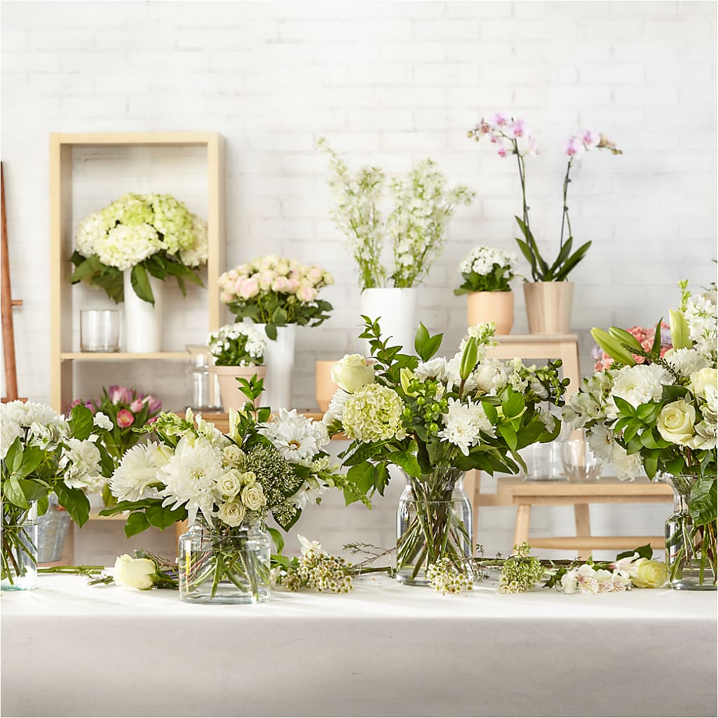 Classic Ivory – A Florist Original –  Ashland Floral Gardens Llc, Ashland OH