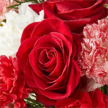 Candy Cane Lane Bouquet –  Ashland Floral Gardens Llc, Ashland OH