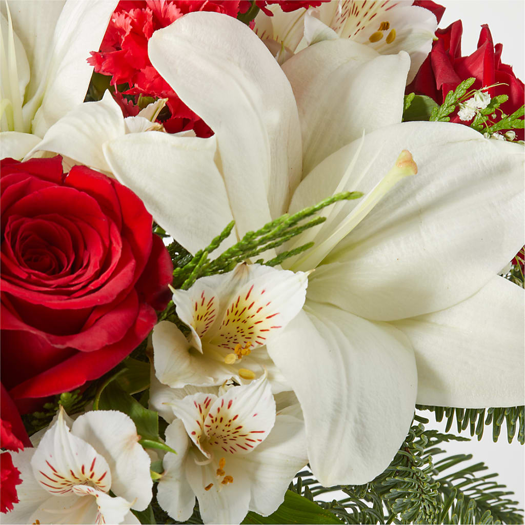 Holiday Season Bouquet –  Ashland Floral Gardens Llc, Ashland OH