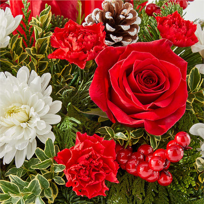 Holiday Soiree Centerpiece –  Ashland Floral Gardens Llc, Ashland OH