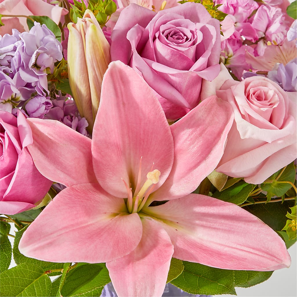 The Crown Jewel Bouquet –  Ashland Floral Gardens Llc, Ashland OH