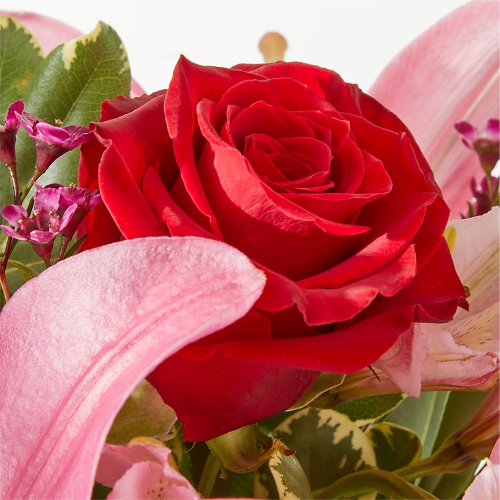 Lucky in Love Bouquet –  Ashland Floral Gardens Llc, Ashland OH