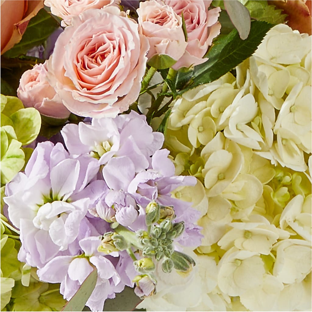 Porch Swing Bouquet –  Ashland Floral Gardens Llc, Ashland OH