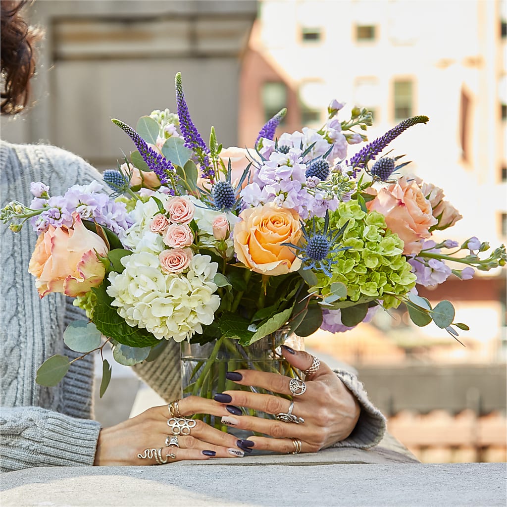 Porch Swing Bouquet –  Ashland Floral Gardens Llc, Ashland OH