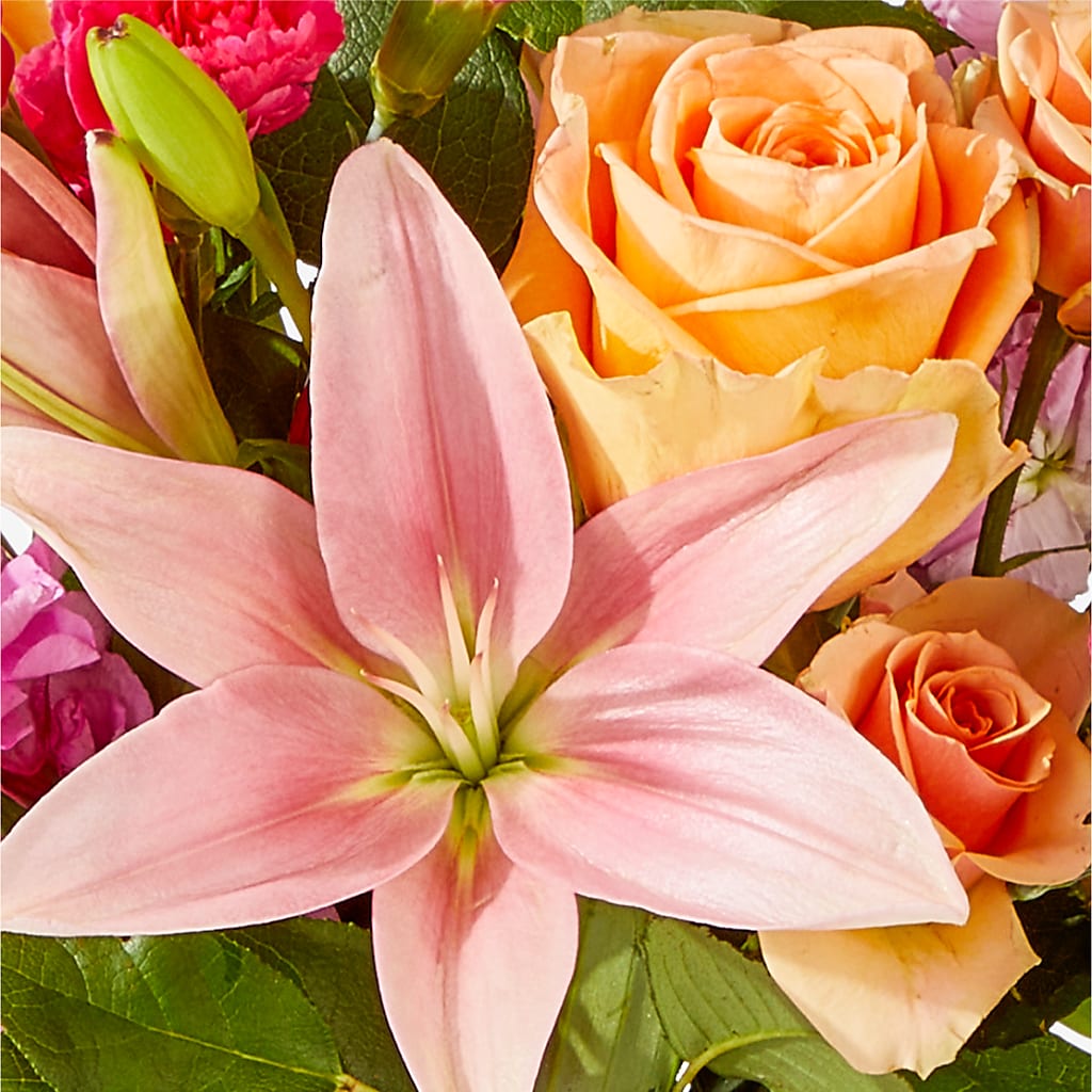 Bisous Bouquet –  Ashland Floral Gardens Llc, Ashland OH