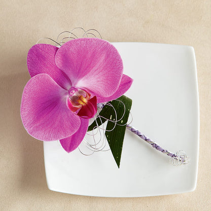Glorious Boutonniere –  Ashland Floral Gardens Llc, Ashland OH