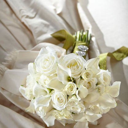 Serene Highness Bouquet –  Ashland Floral Gardens Llc, Ashland OH